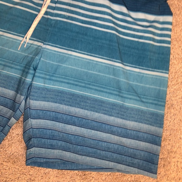 Ocean Coast Advantage Blue & White Swim Trunks 3X - Picture 5 of 10